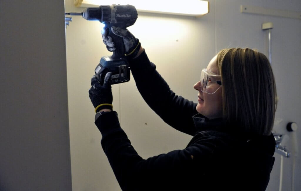 Krista Saario haluaa kehittyä ja oppia uutta työssään.